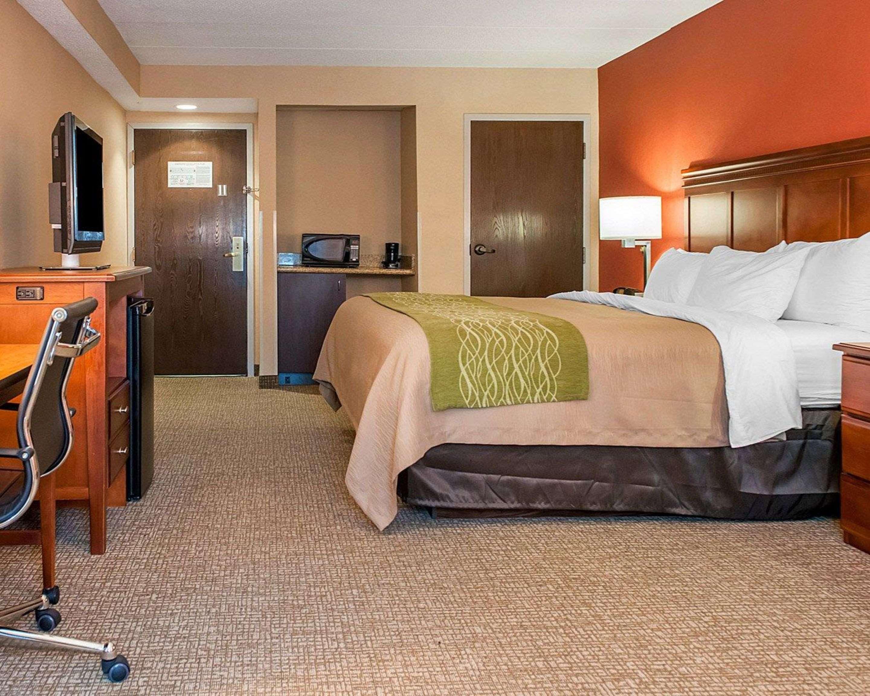 Comfort Inn Oxford - University Area Экстерьер фото