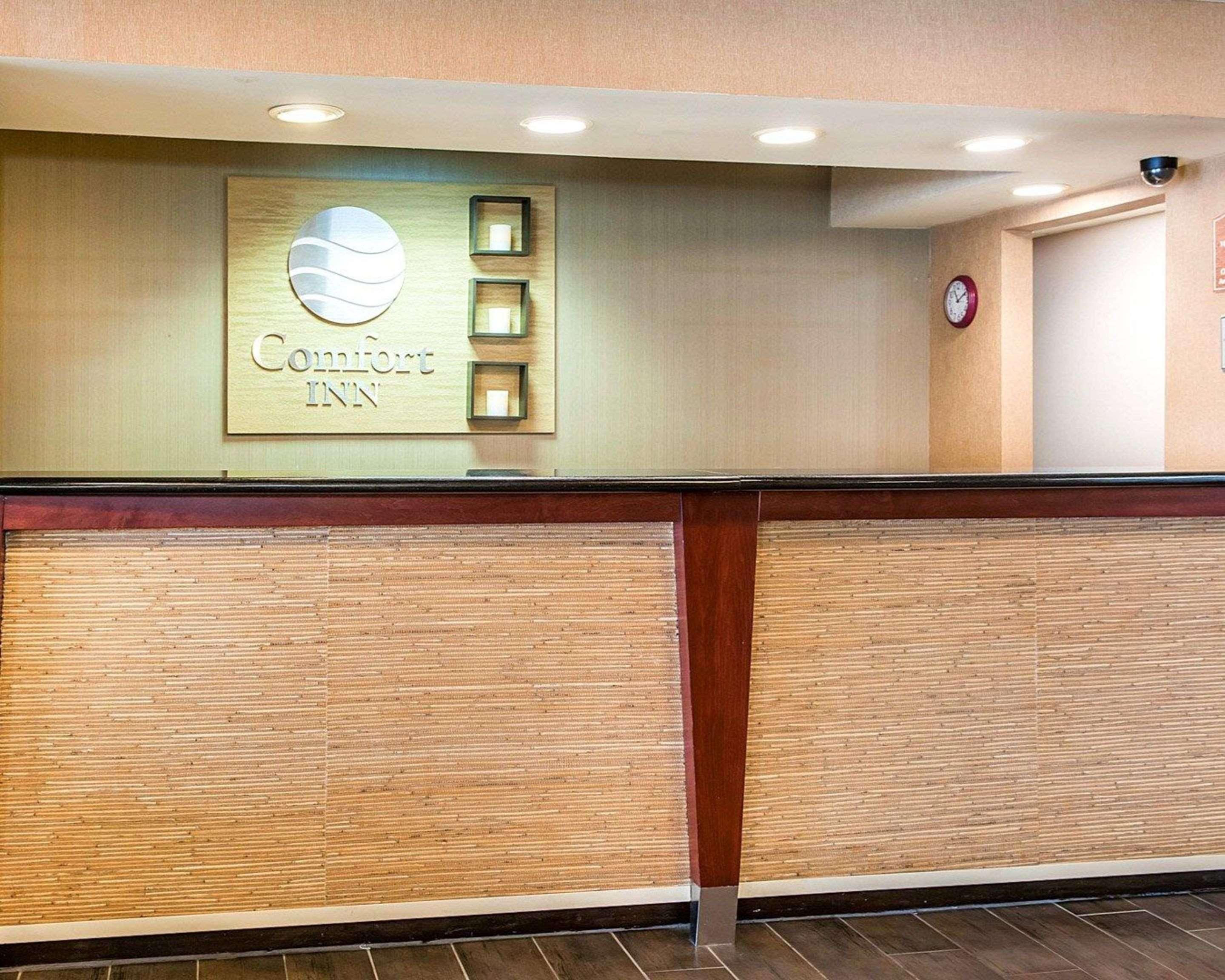 Comfort Inn Oxford - University Area Экстерьер фото