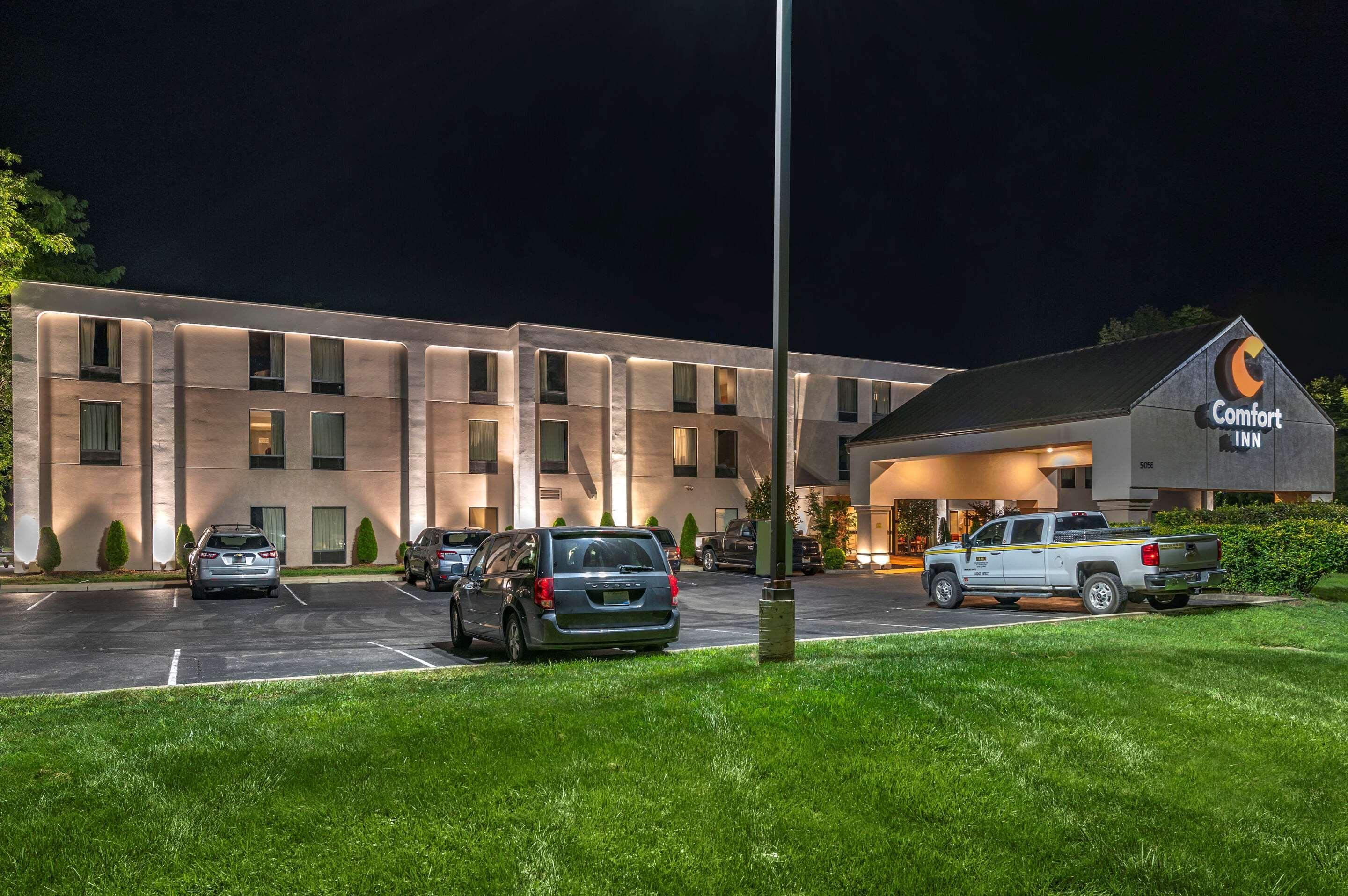 Comfort Inn Oxford - University Area Экстерьер фото