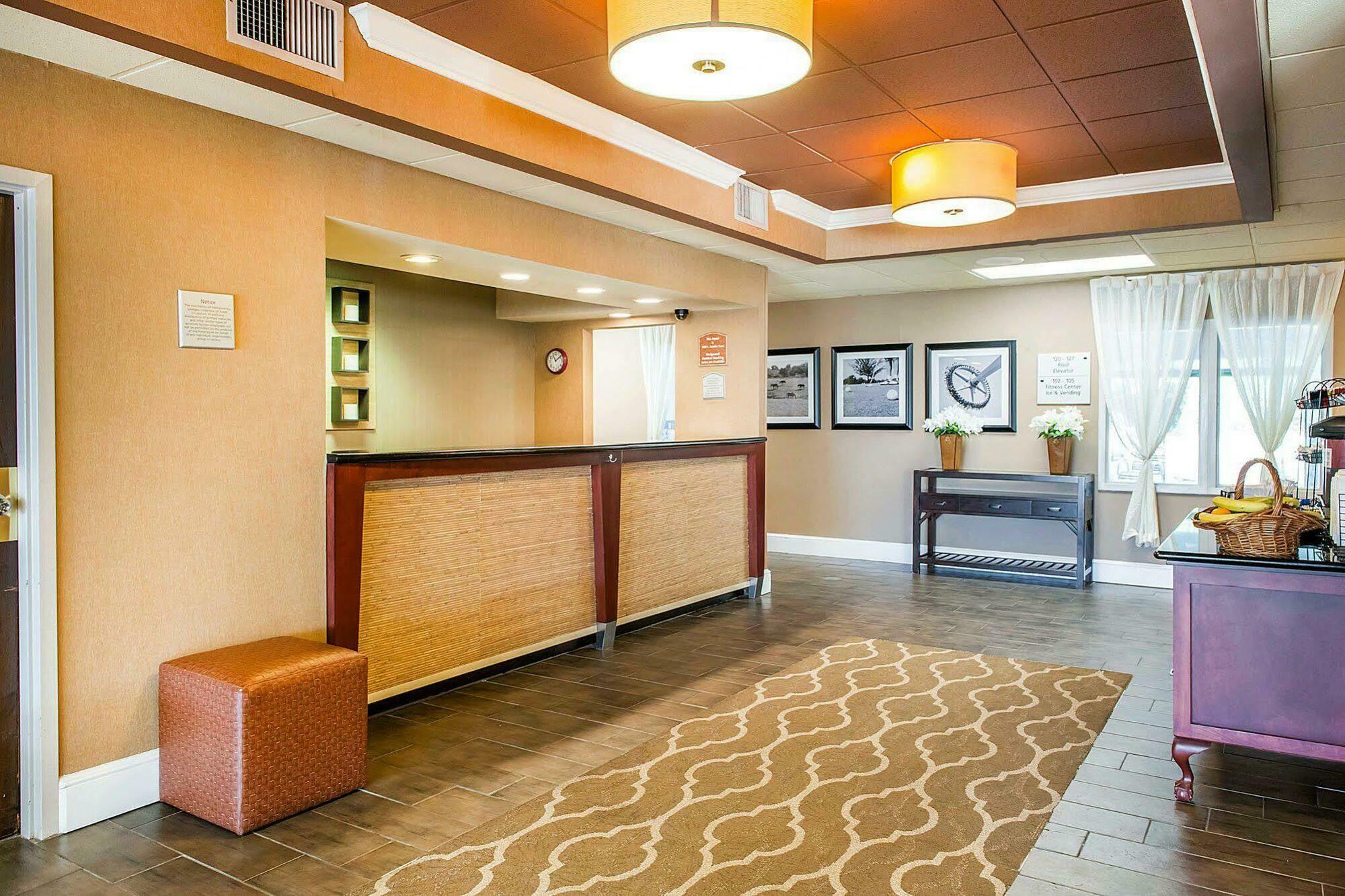 Comfort Inn Oxford - University Area Экстерьер фото