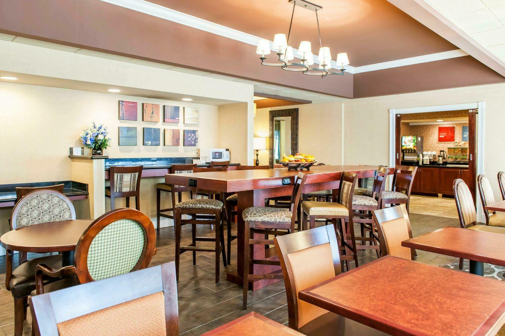 Comfort Inn Oxford - University Area Экстерьер фото